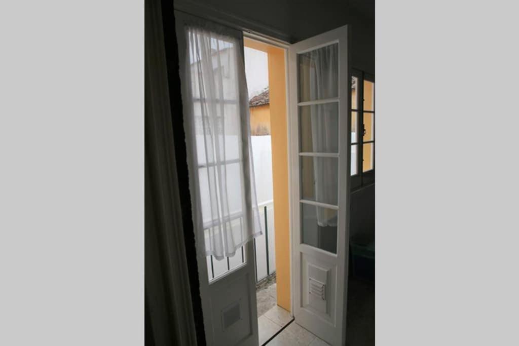 Ponta Delgada Pdl Central Apartments - Three מראה חיצוני תמונה